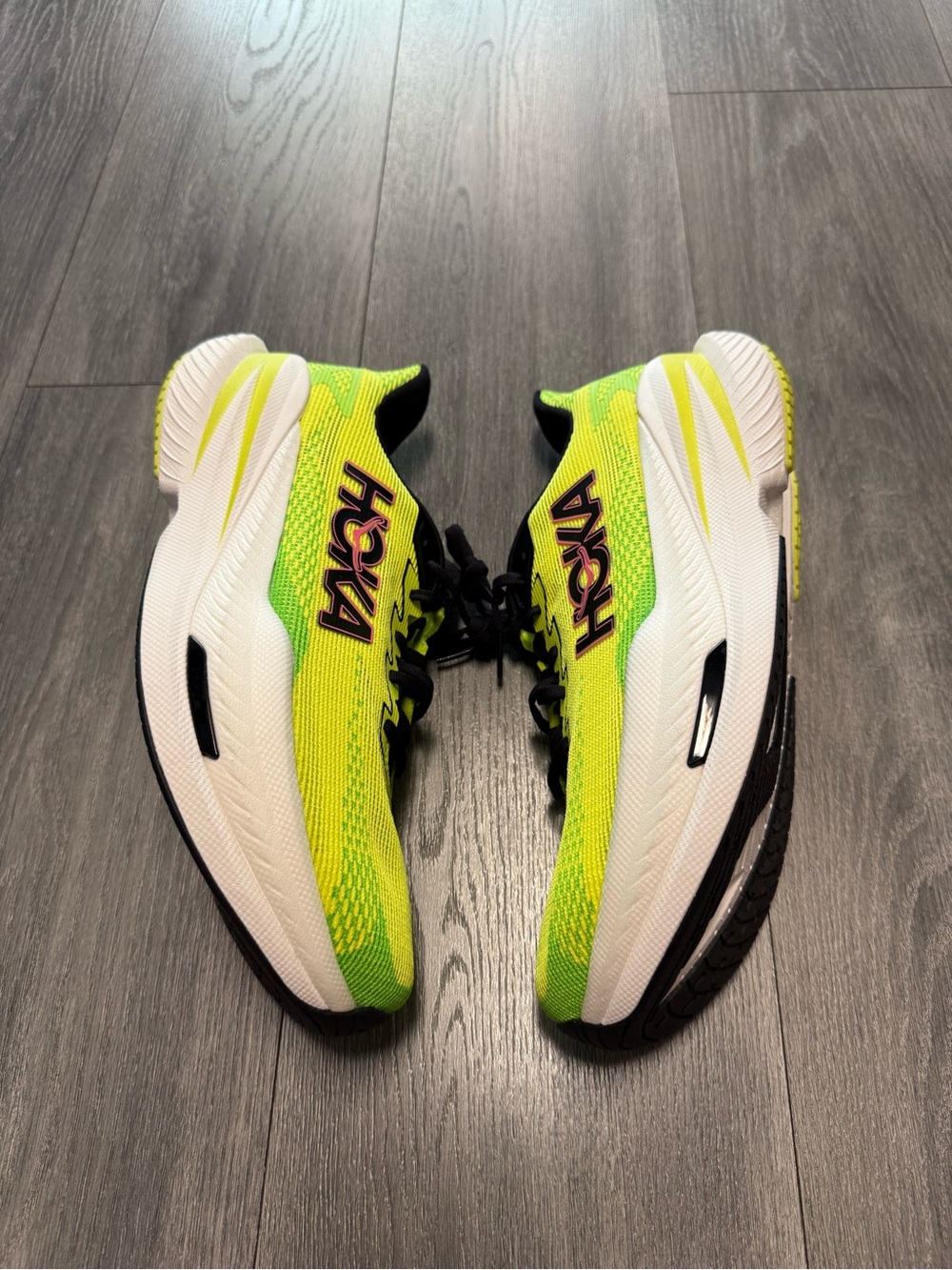 HOKA Mach X 3 1168720/NNHK Mens Running Shoe in Neon Hoka Citrus/Neon Lime Sz 11